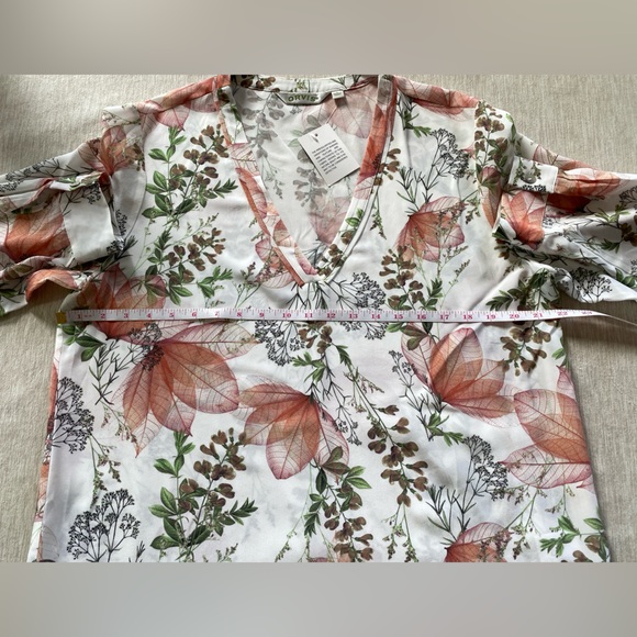 Orvis Women's 100% Silk Floral Button Up Blouse Size Large NEW - Picture 13 of 15